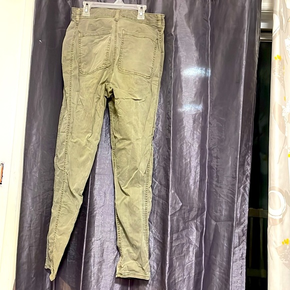 KAKI PANT - Picture 2 of 2